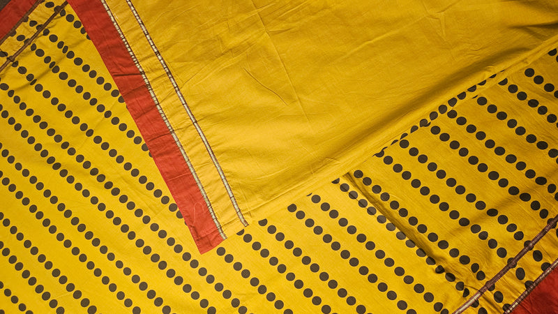 Durga Polka dot patli pallu saree