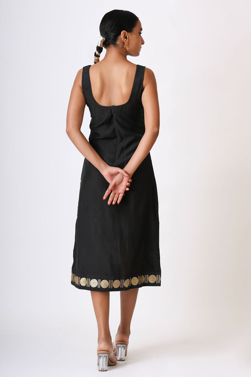 LITTLE BLACK EMBROIDERED MAYIL DRESS